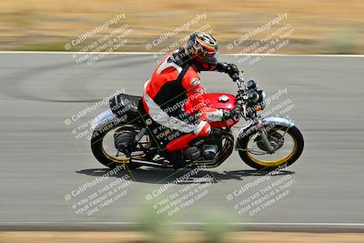media/May-31-2025-Classic Track Day (Sat) [[da23ab3028]]/Group C/Session 4 (Turns 4 and 6)/